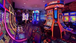 Bangladesh readers learning live dealer pace and table interaction on 7000 bdt bet